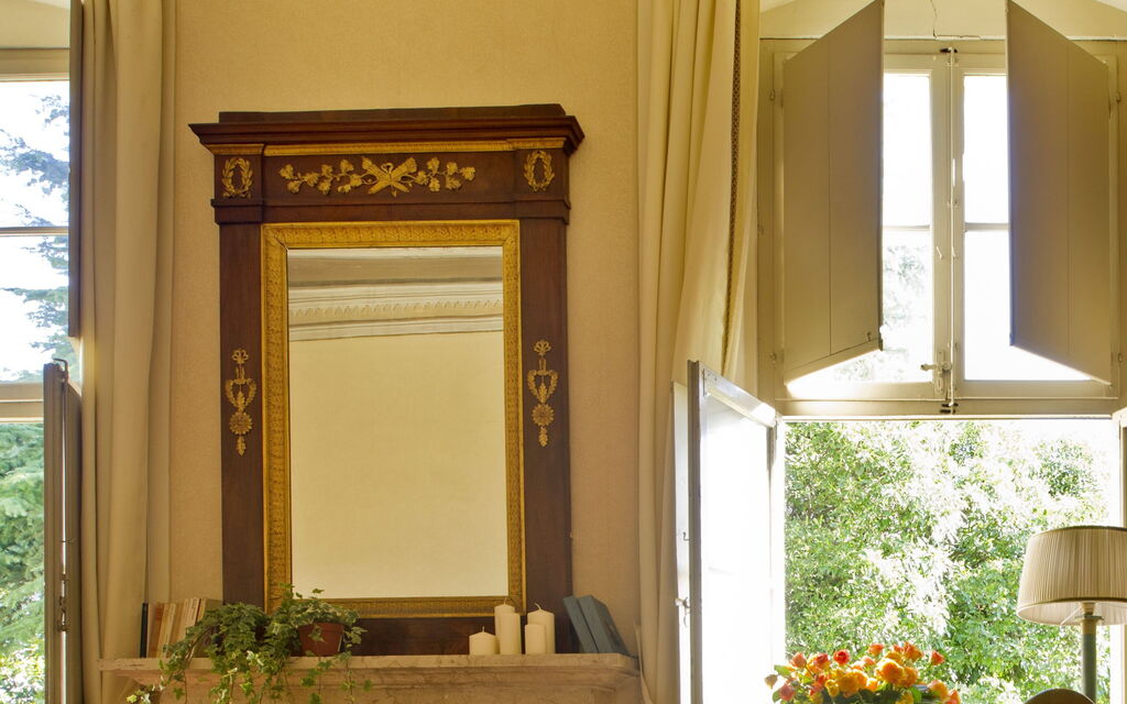 La Reggia Del Lord: Living Room