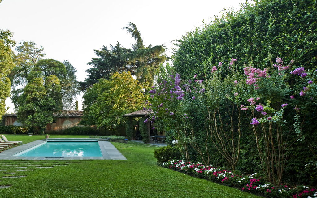 La Reggia Del Lord: Outdoor, Pool