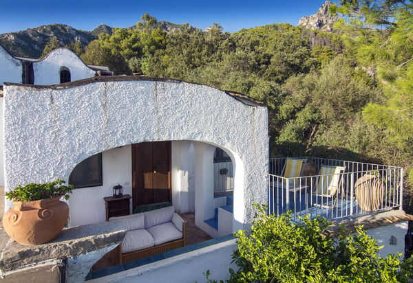 Maiori Chalet: Main Entrance