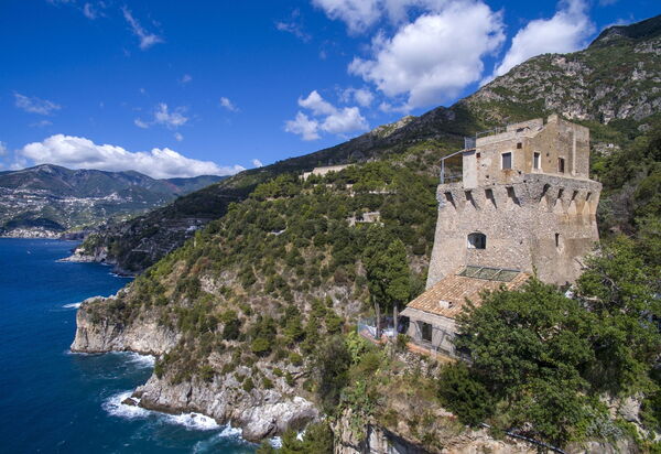 Maiori Chalet: Outdoor, Scenic View