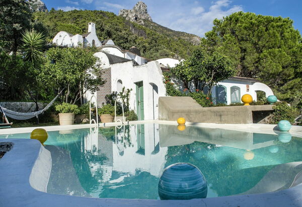 Maiori Chalet: Outdoor, Pool