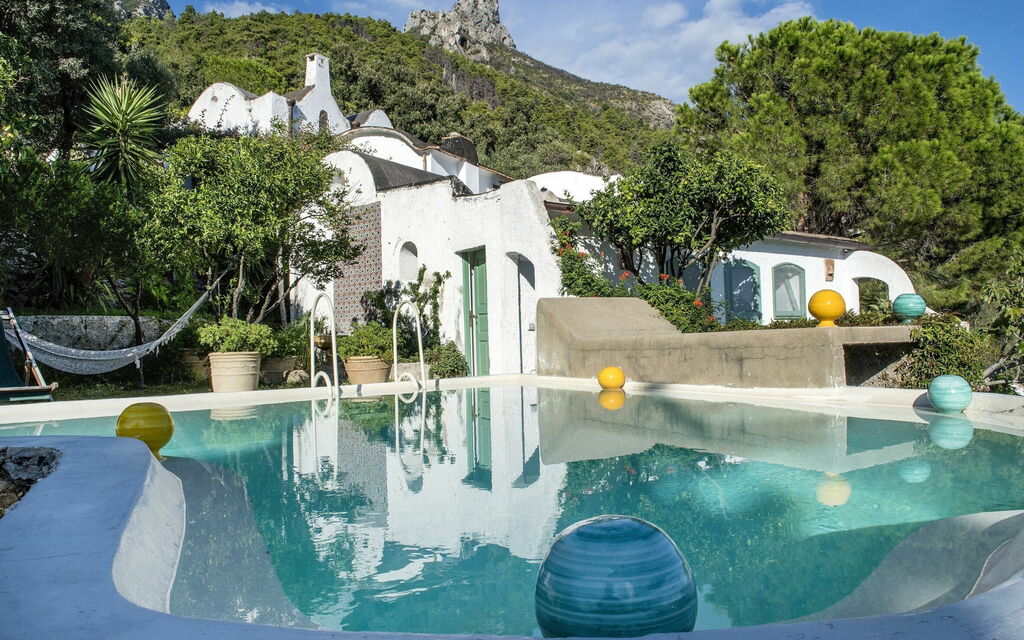 Maiori Chalet: all'aperto, Piscina