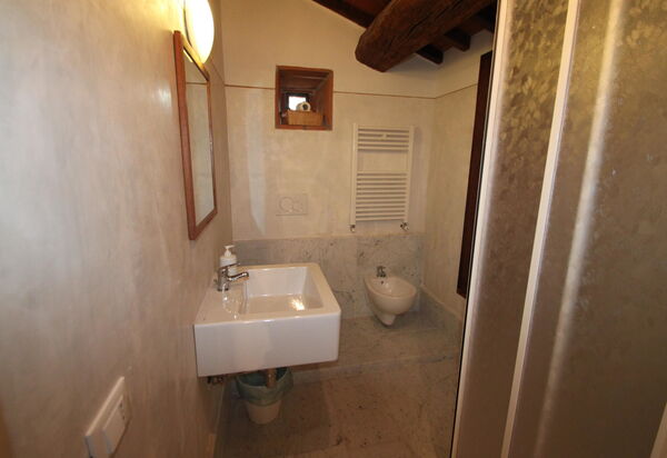 Casale Mocali: Bagno