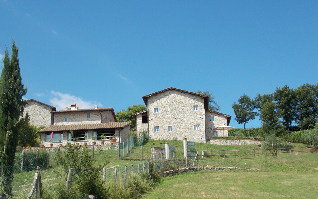 Casale Mocali: Building Exterior