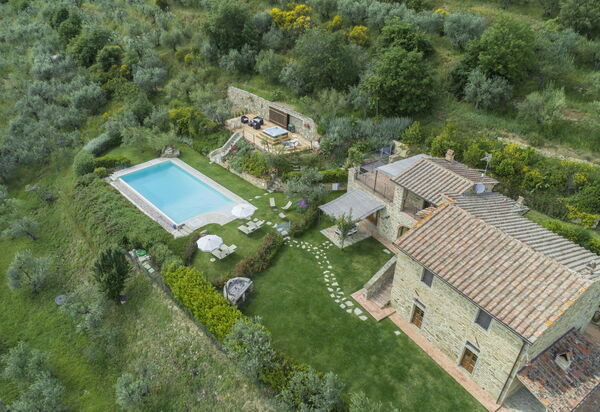 La Pietra Al Tramonto: Outdoor, Pool, Scenic View