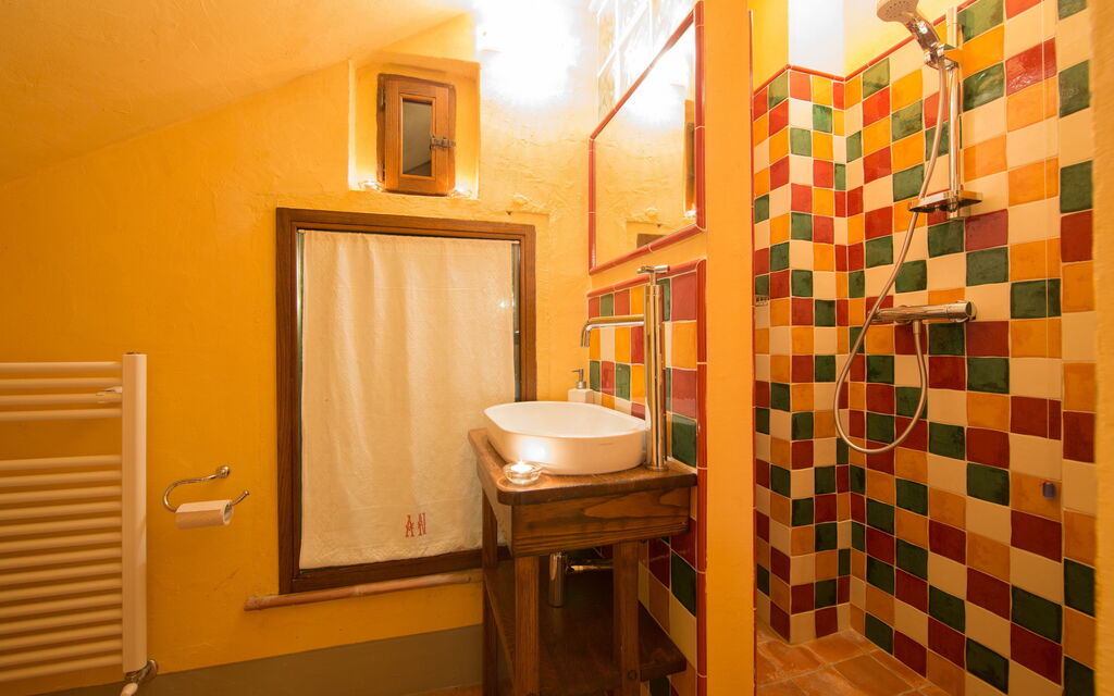 La Pietra Al Tramonto: Bathroom