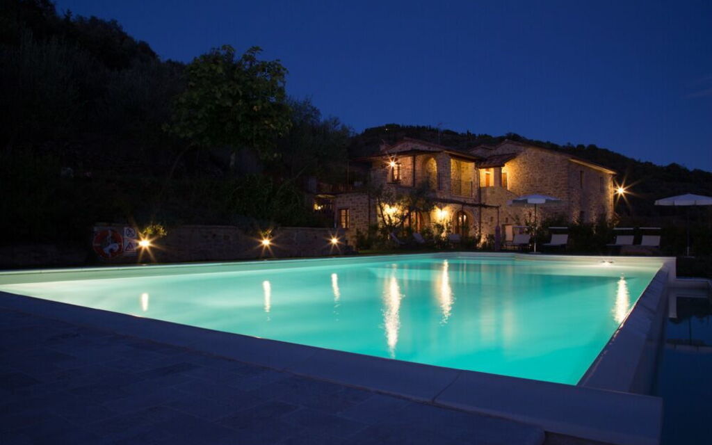 La Pietra Al Tramonto: Outdoor, Pool, Scenic View