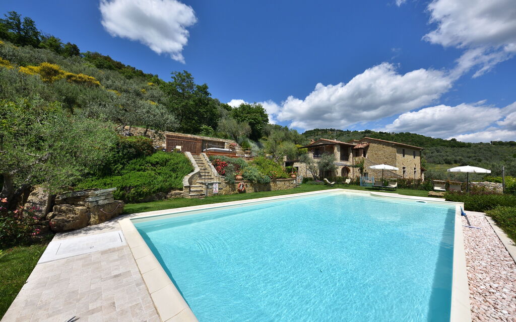 La Pietra Al Tramonto: Outdoor, Pool, Scenic View