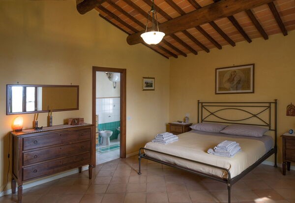 Il Salto Della Chiana: Camera da letto