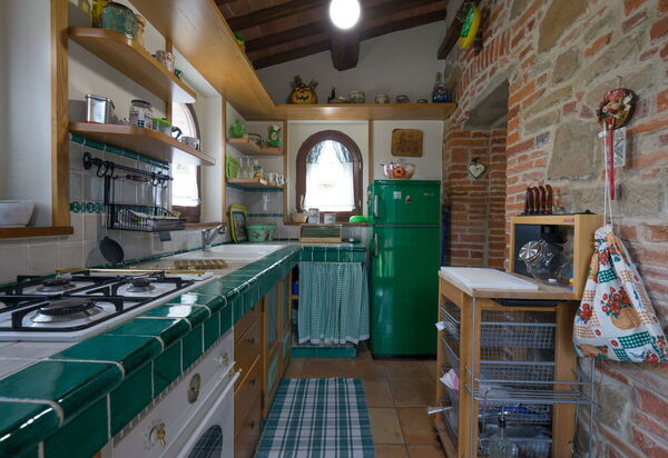 Il Salto Della Chiana: Cucina, Sala da pranzo