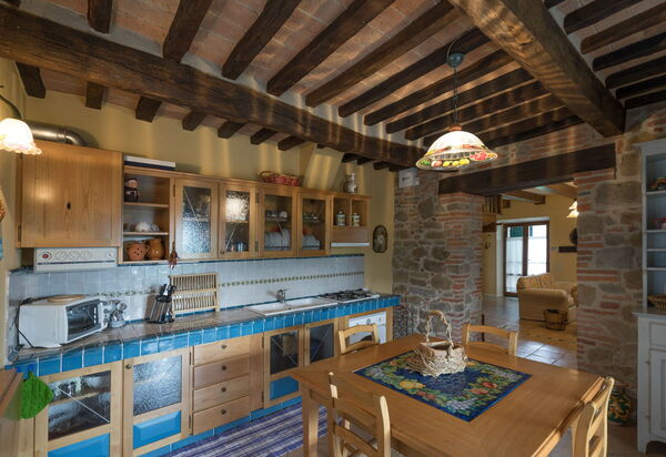 Il Salto Della Chiana: Cucina, Sala da pranzo