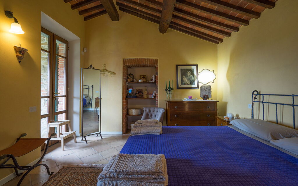 Il Salto Della Chiana: Camera da letto