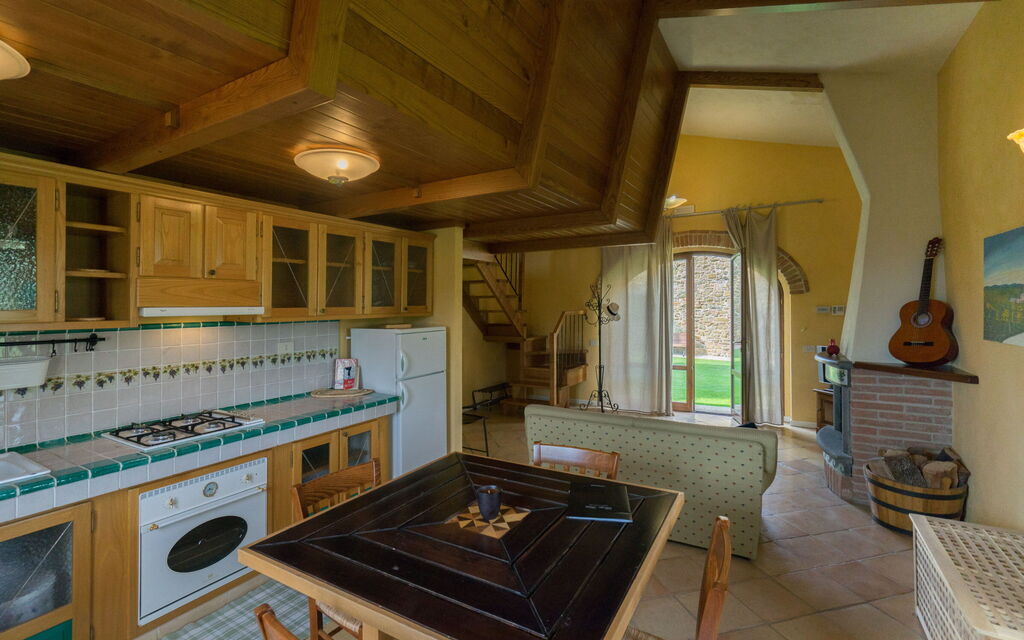 Il Salto Della Chiana: Cucina, Sala da pranzo