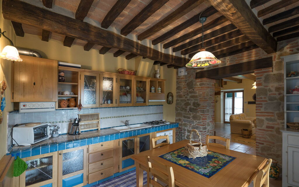 Il Salto Della Chiana: Cucina, Sala da pranzo