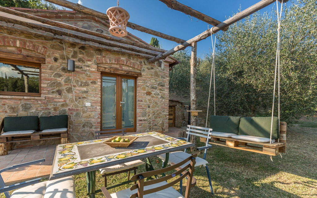 Il Salto Della Chiana: Esterni