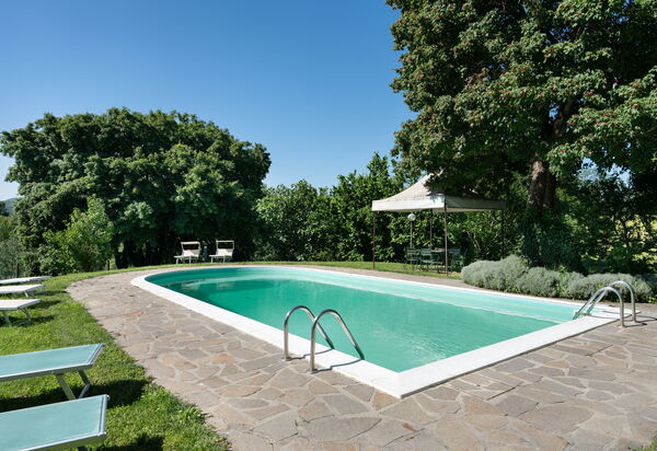 Casale Rupecanina: all'aperto, Esterni, Piscina