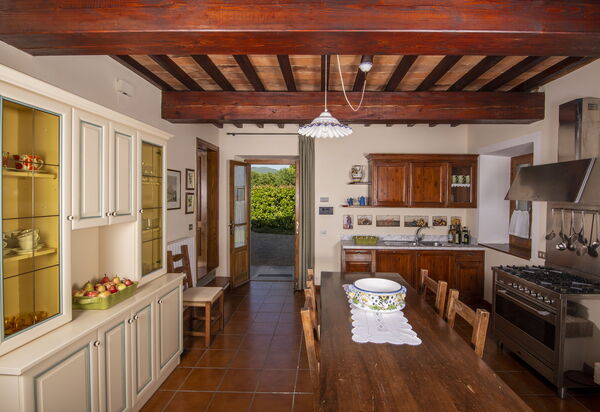 Casaletto Sul Lago: Cucina, Sala da pranzo