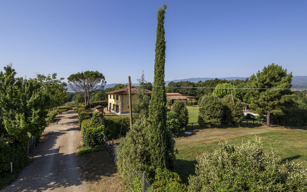 Casaletto Sul Lago: Entrata Principale, Esterni, Giardino