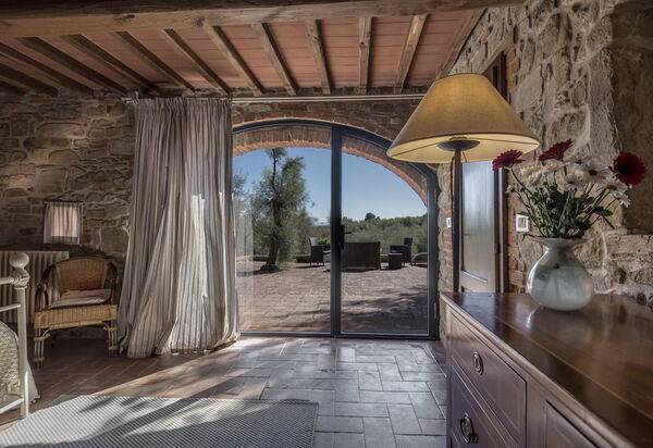 Stony Tuscan Farm: Camera da letto