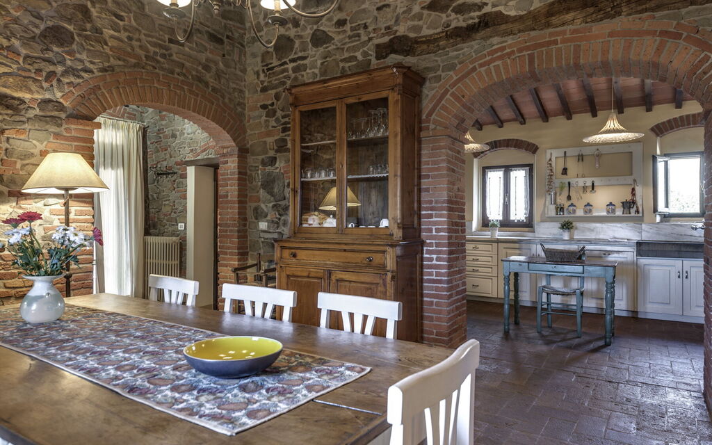 Stony Tuscan Farm: Sala da pranzo