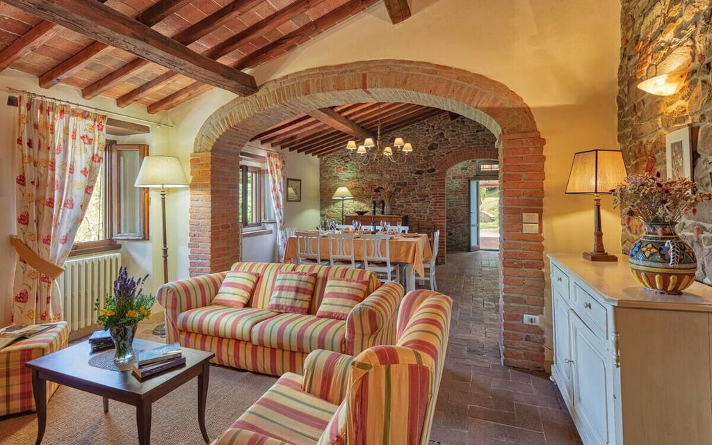 Stony Tuscan Farm: Soggiorno