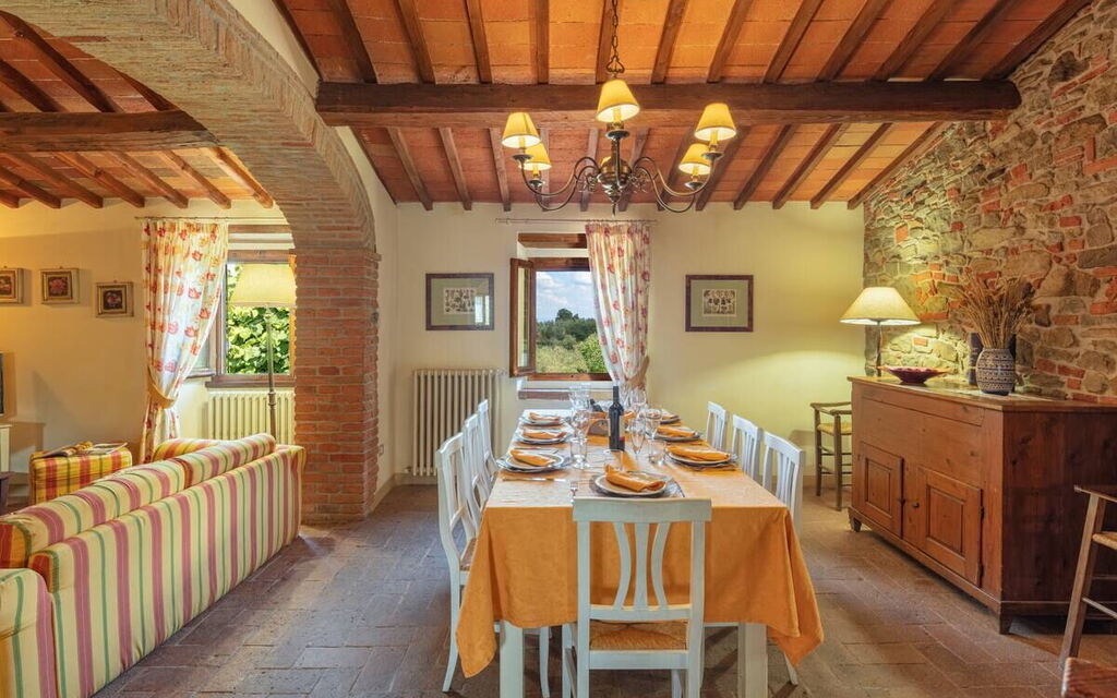 Stony Tuscan Farm: Sala da pranzo