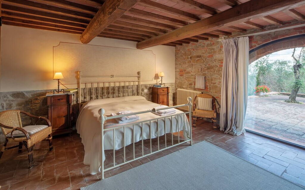 Stony Tuscan Farm: Camera da letto