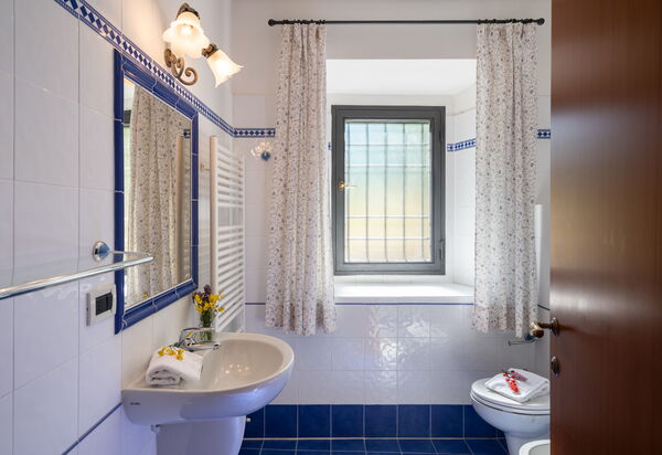 Villa Santa Maria a Bovino: Bathroom