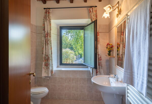 Villa Santa Maria a Bovino: Bathroom