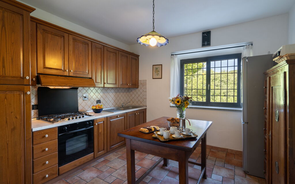 Villa Santa Maria a Bovino: Kitchen