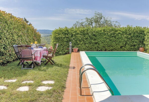 Casale Le Torri: Pool