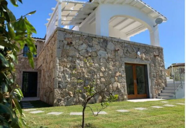 Grand Relais Degli Dei: Garden, Main Entrance