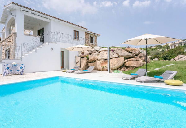 Grand Relais Degli Dei: Garden, Pool