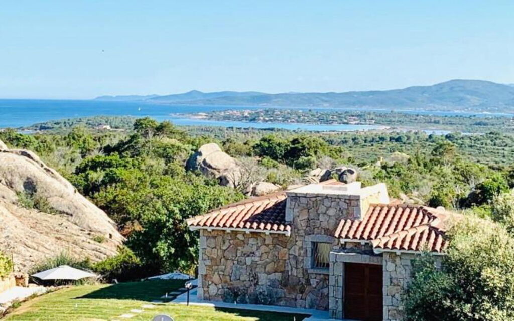 Grand Relais Degli Dei: Scenic View