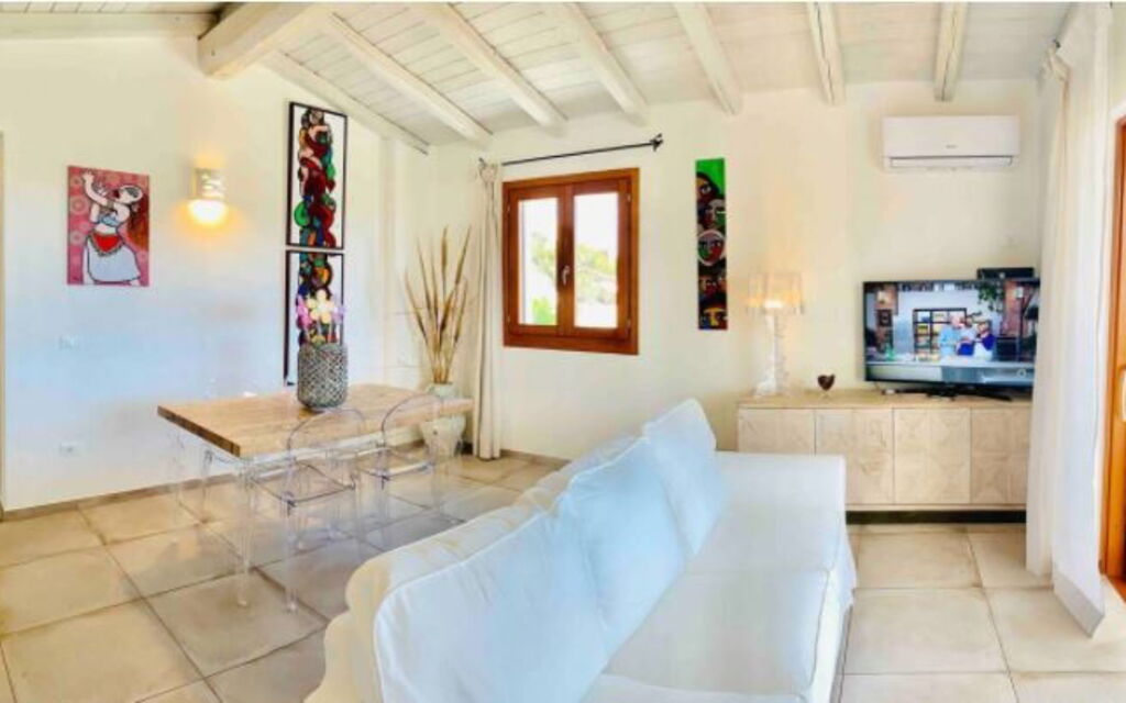 Grand Relais Degli Dei: Dining Room, Living Room