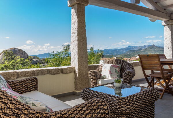 La Granitica Di Lusso: Piscina, Vista Panoramica