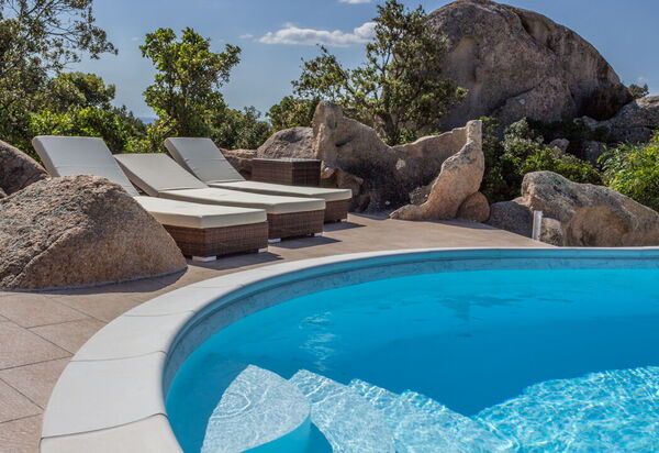 La Granitica Di Lusso: Piscina