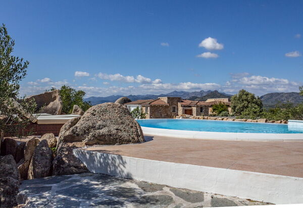 La Granitica Di Lusso: Piscina