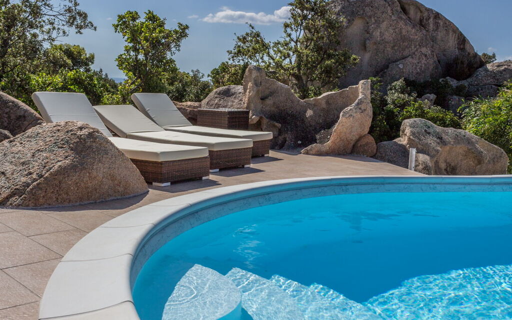 La Granitica Di Lusso: Piscina