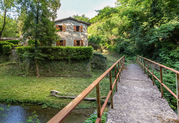 Il Mulino Di Pianello: Esterni