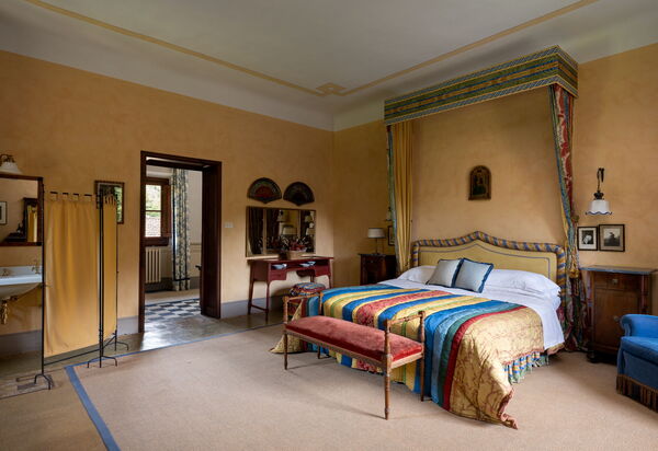 Villa Salaiole: Bathroom, Bedroom