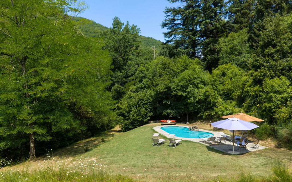 Villa Salaiole: Building Exterior, Pool