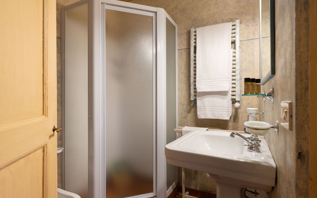 Villa Salaiole: Bathroom