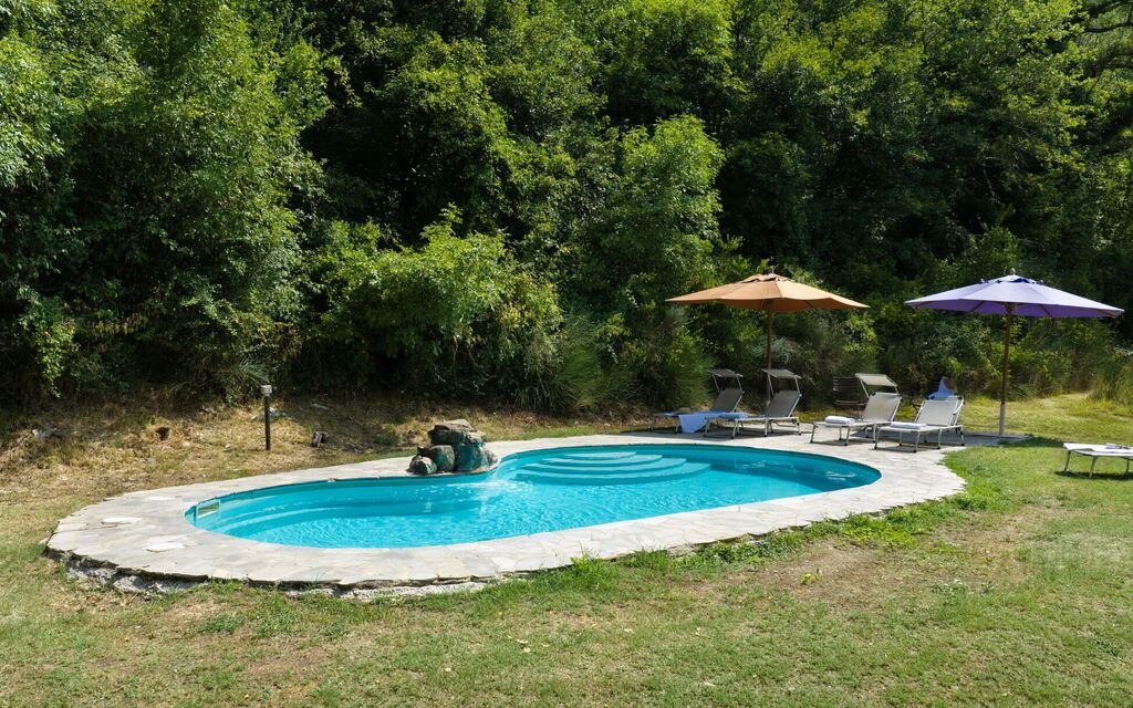 Villa Salaiole: Building Exterior, Pool