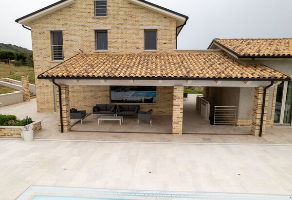 Aso Valley House: Entrata Principale, Esterni