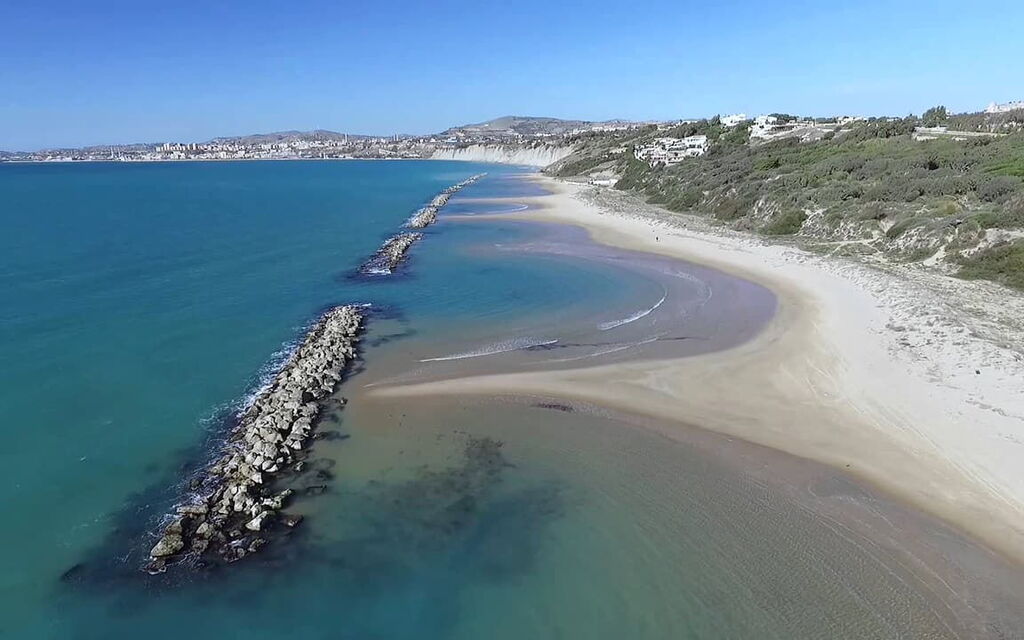 Villa Girgenti: villa-girgenti-contrada-mendolito-spiaggia