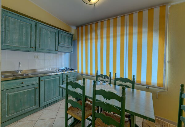 Appartamento Biderosa: appartamento-biderosa-sos-alinos-cucina