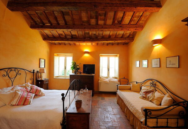 Antico Casolare: antico-casolare-colli-al-metauro-pesaro-urbino-bedroom