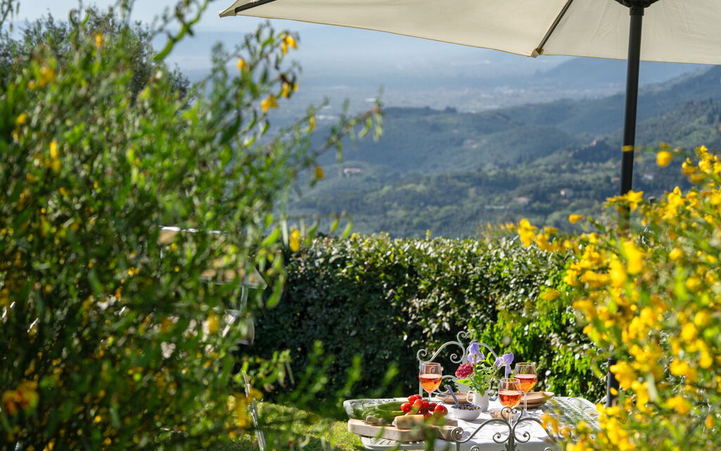 Casa Pedona: Building Exterior, Garden, Scenic View