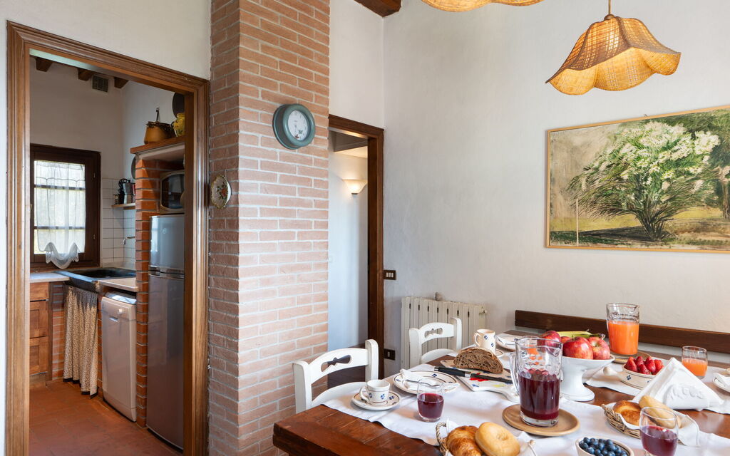Casa Pedona: Dining Room, Kitchen